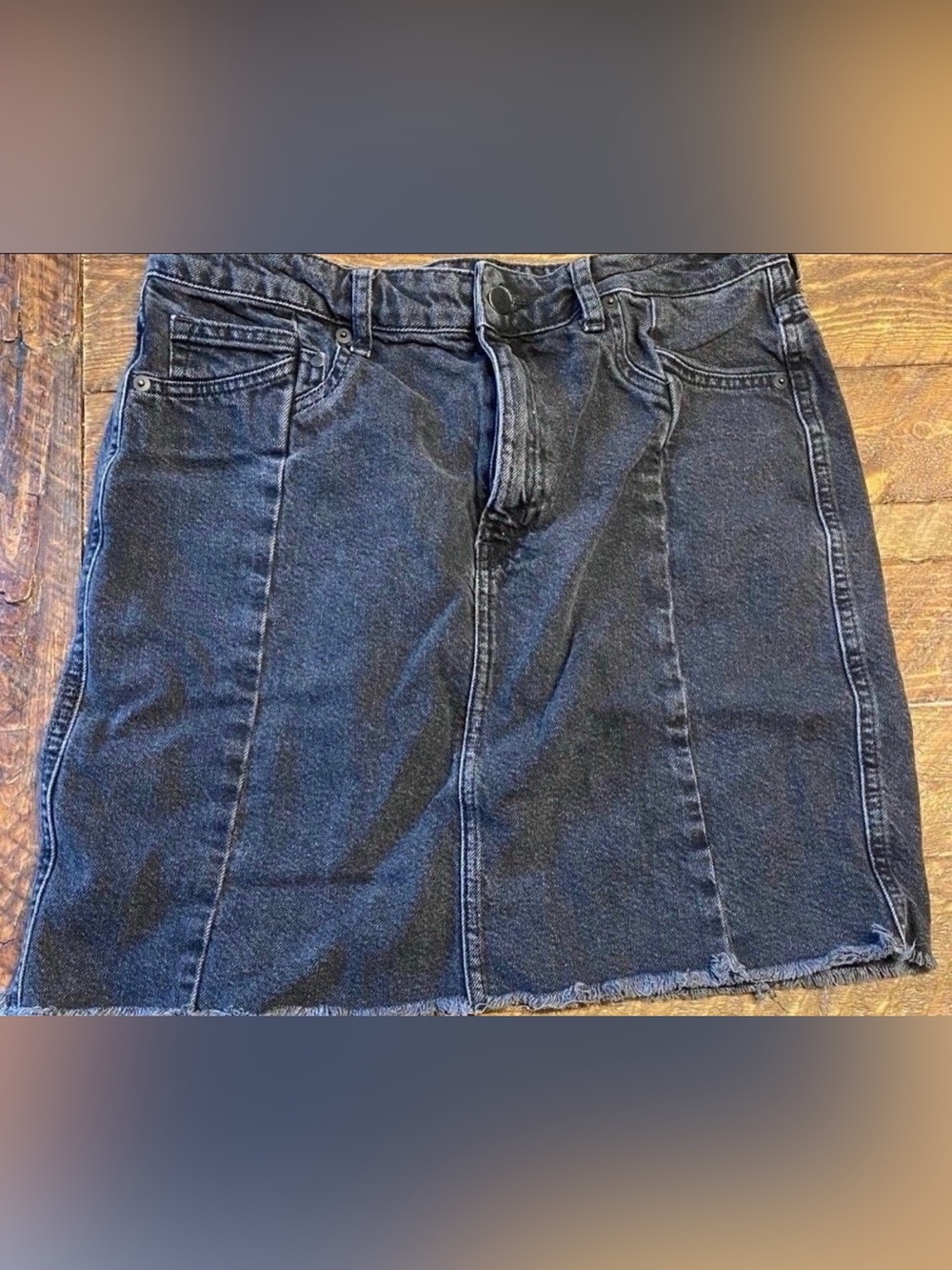 Women’s H&M Dark Wash Denim Skirt - Classic A-Line (Size 12)